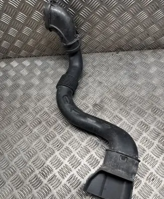 Dacia Logan II Air intake duct part 165556691R SA927 SA92