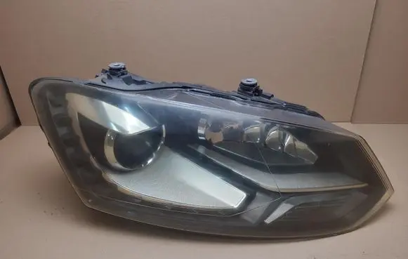 Volkswagen Polo V 6R Headlight/headlamp 6R2941032C