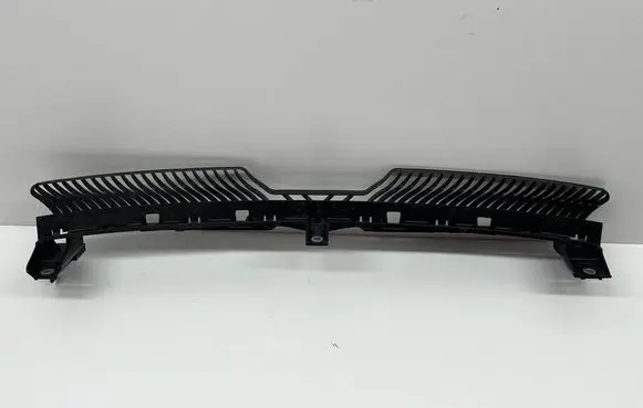 Volkswagen Tiguan Front bumper support beam 5NN805705 5NN805705F
