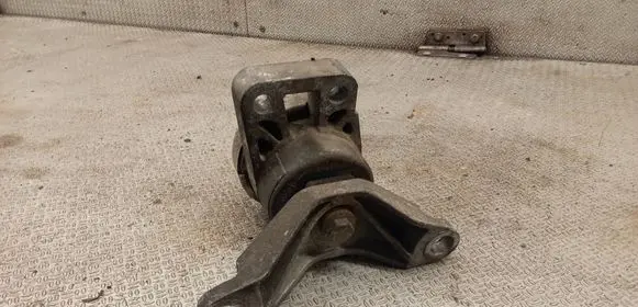 Ford Mondeo MK IV Engine mount bracket 