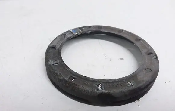 BMW 5 E60 E61 In tank fuel pump screw locking ring/nut 6762417