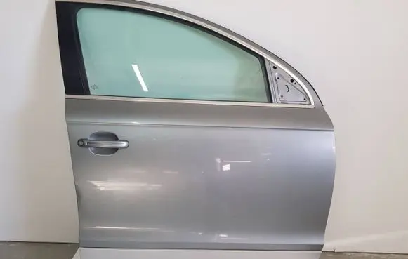 Audi Q7 4L Front door 4L0831312