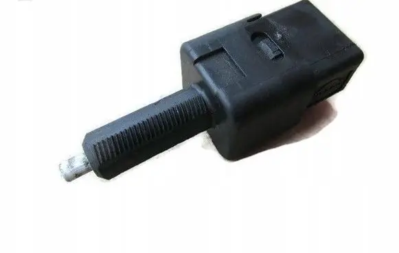Nissan Pathfinder R51 Brake pedal sensor switch