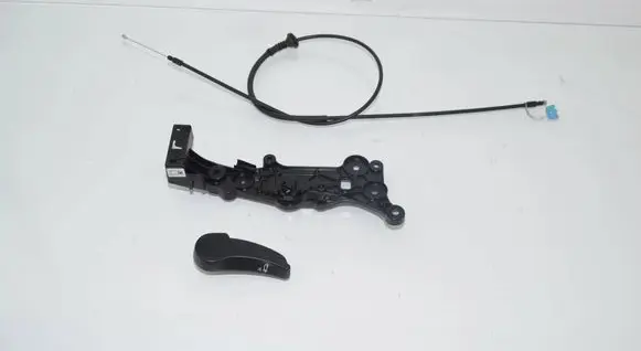 BMW 5 G30 G31 G38 Engine bonnet (hood) release handle 7343389 7343390 51237343390