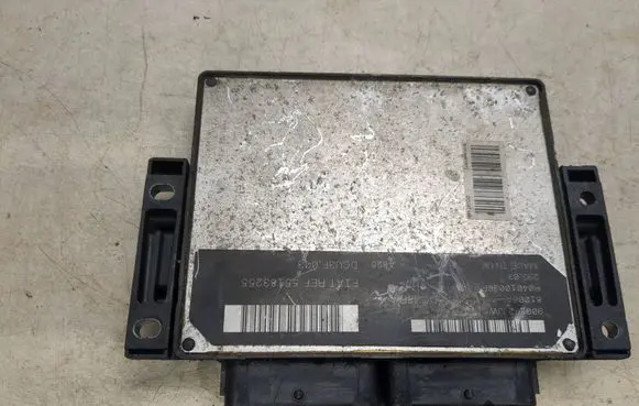 Fiat Doblo Engine control unit/module R04010036F 900872 55183255