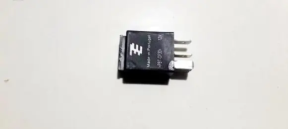 Audi A4 S4 B8 8K Other relay 7m0951253c 95vw10k705ea