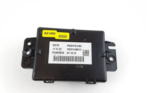 Jeep Wrangler Air conditioner control unit module 68249814AG P68249814AG