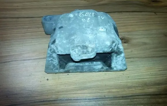 Volkswagen Golf IV Engine mount bracket 1j0199262