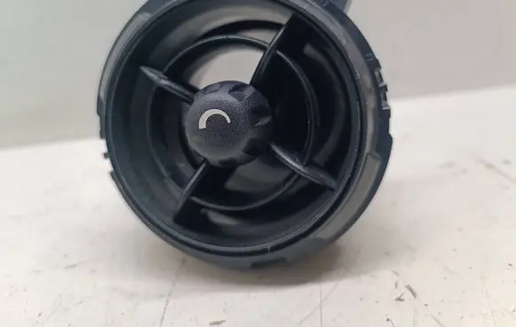 Mini One - Cooper Clubman R55 Dash center air vent grill 144821 RG24504