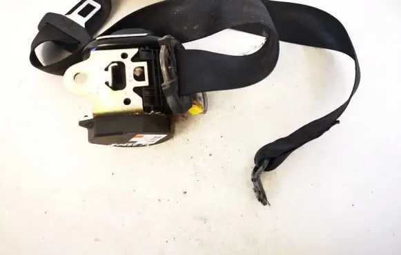Audi A6 S6 C5 4B Front seatbelt 4b0857705a