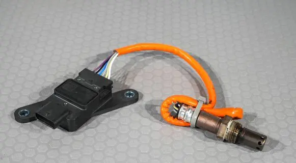 Mercedes-Benz Sprinter W907 W910 Lambda probe sensor A0009055813