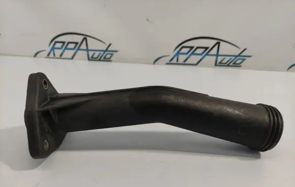 Volkswagen Transporter - Caravelle T4 Oil fill pipe 044115308A