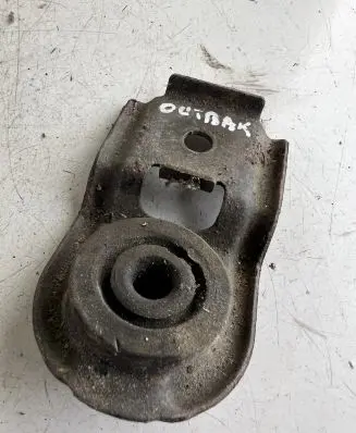 Subaru Outback Radiator mount bracket