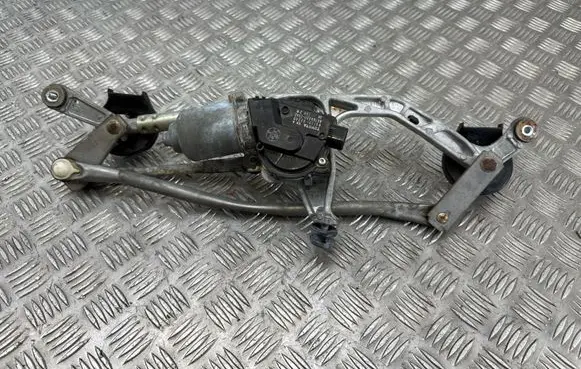 Toyota Auris E180 Front wiper linkage and motor 8511002340