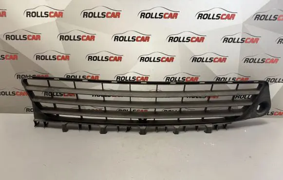 Opel Signum Front bumper lower grill 13100588