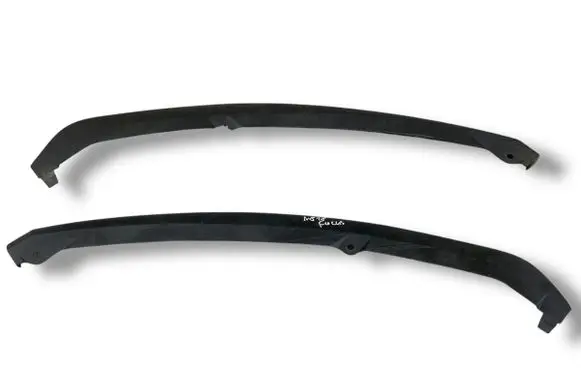 Front bumper lip