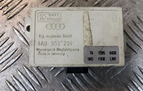 Audi A6 S6 C5 4B Immobilizer control unit/module 4A0953234 6750491E