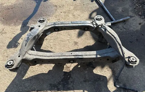 Jeep Cherokee Rear subframe 04877381AF