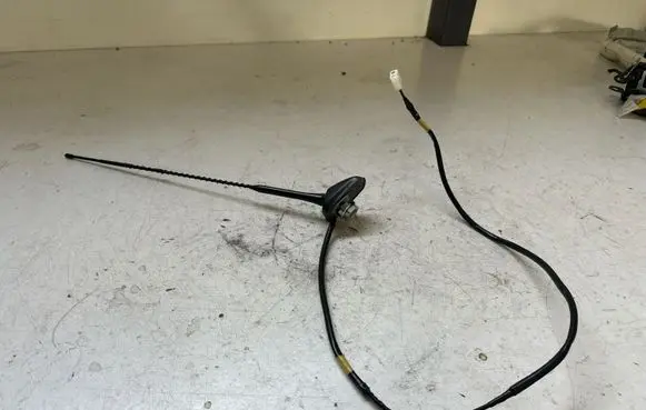 Toyota Verso Radio antenna