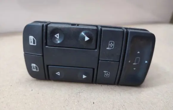 Opel Vectra C Electric window control switch 13224056