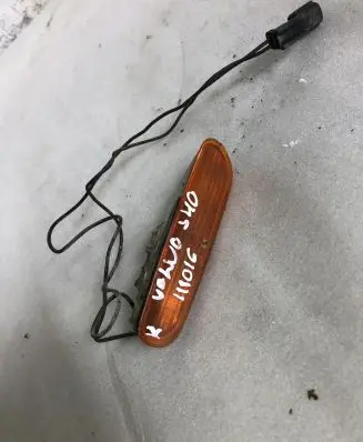 Volvo S40, V40 Front bumper turn signal 