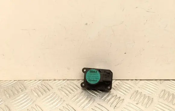 Opel Insignia B Air flap motor/actuator CE626001