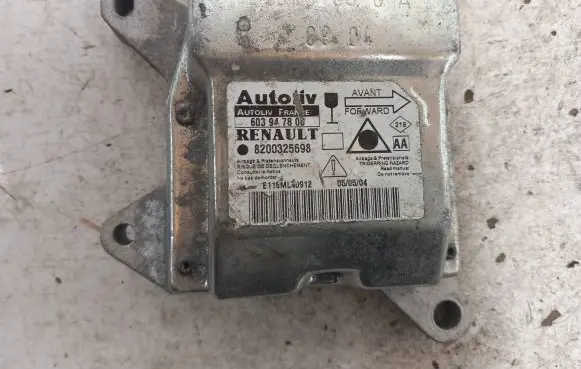 Renault Laguna II Airbag control unit/module 8200325698 603947806