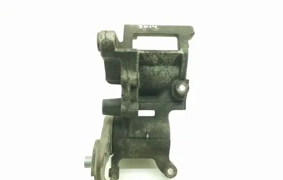 Toyota Land Cruiser (J120) A/C compressor mount bracket 1662030010