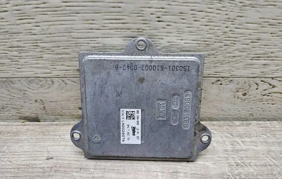 BMW X1 E84 Headlight ballast module Xenon 7342174