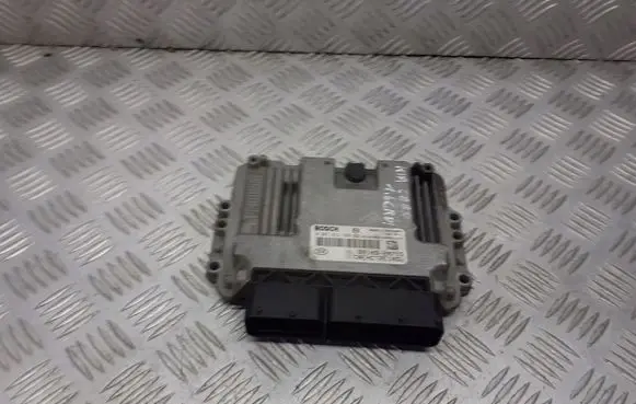 KIA Ceed Engine control unit/module ECU 39103-2A715