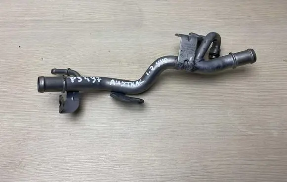 Renault Austral Engine coolant pipe/hose 210479576R