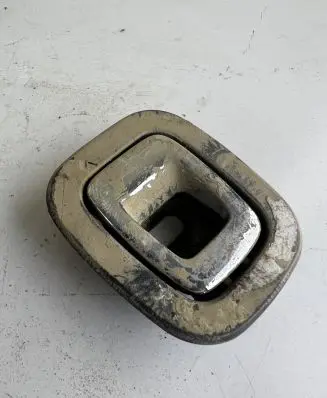 Citroen C5 Tie down hook / loop 968194377700