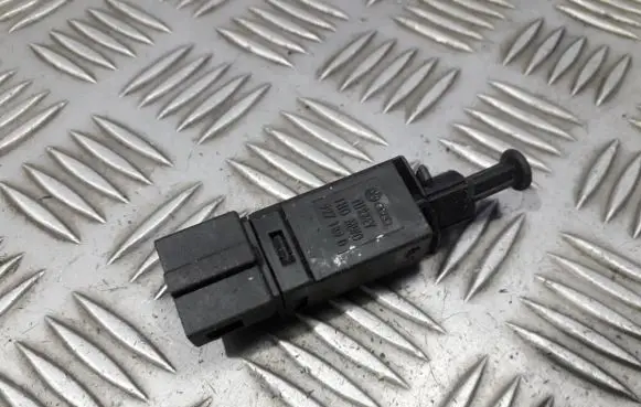 Volkswagen Golf IV Brake pedal sensor switch 1h0927189d