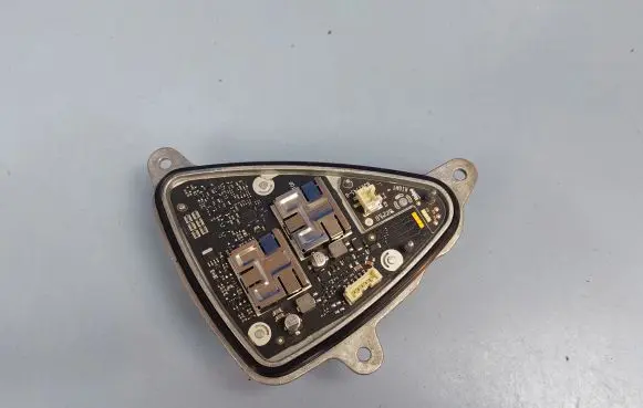 Headlight ballast module Xenon