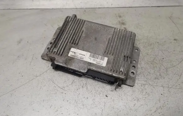 Renault Kangoo I Engine control unit/module 7700108813 7700110257 S115301101E
