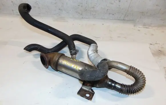 Ford Focus EGR valve cooler 1314596 2M5Q9F464AA 2M5Q9F464AB