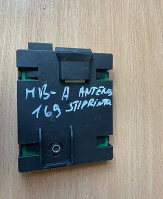Mercedes-Benz A W169 Antenna control unit A1698200475 50110009 061704359640