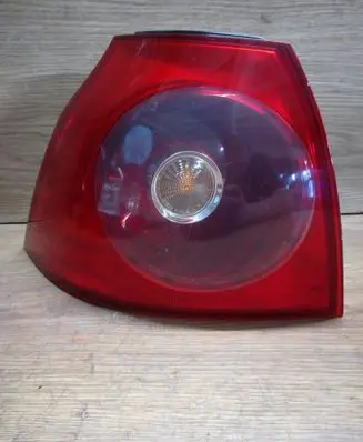 Volkswagen Golf V Rear/tail lights 1K6945095G 89032902