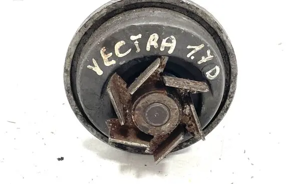 Opel Vectra B Water pump