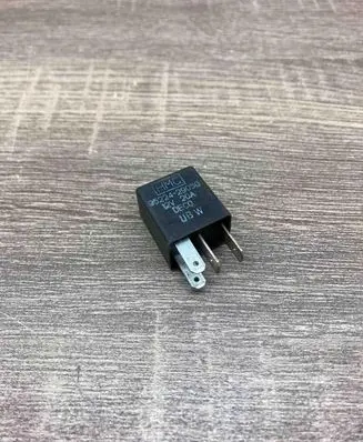 Hyundai XG Other relay 9522429050 DECO