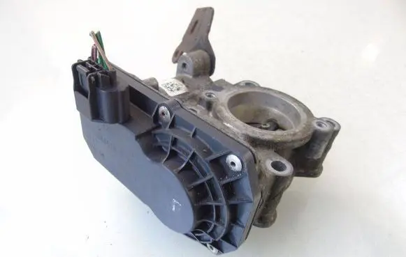 Renault Scenic III - Grand scenic III Throttle valve 161204451R 00454 2113