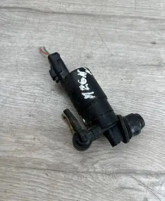 Renault Megane II Windscreen/windshield washer pump 9634558980 9682984980 7700428385