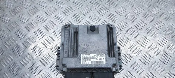 Peugeot 508 II Engine control unit/module 9839120680 9829159080 0261S1023L