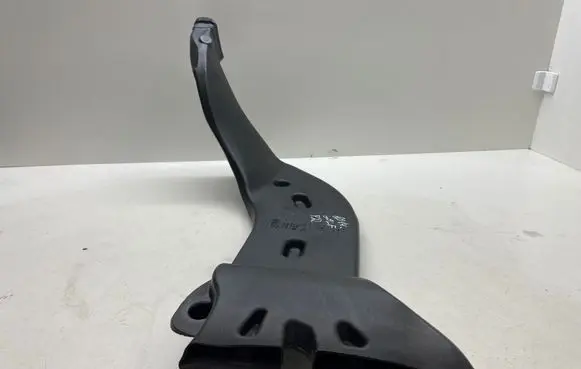 Volkswagen Golf VII Air intake duct part 5Q0819806