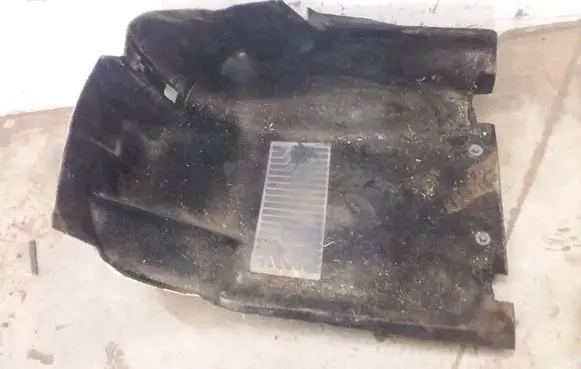 Mercedes-Benz R W251 Front floor carpet liner A2516802140