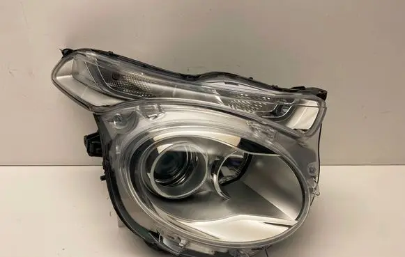 Citroen C1 Headlight/headlamp 811100H170 90026271