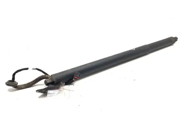 Volkswagen PASSAT B8 Shock absorber/damper mounting bracket 3G9827851A