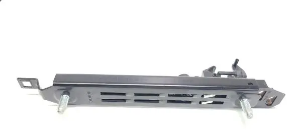 Opel Signum Seat belt adjustment rail 090560650
