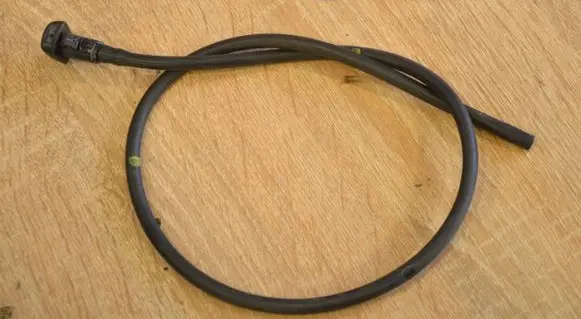Windshield washer spray nozzle