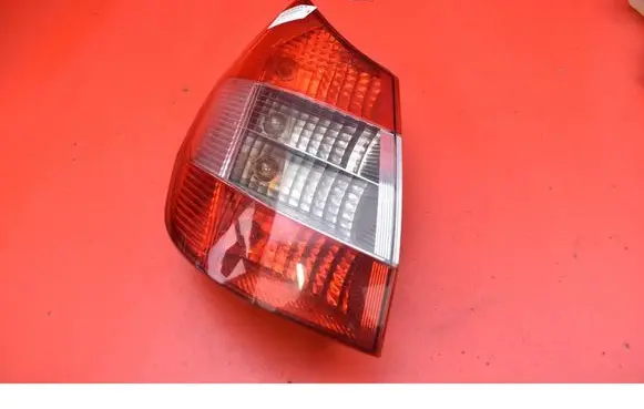 Renault Scenic II - Grand scenic II Rear/tail lights 8200493374